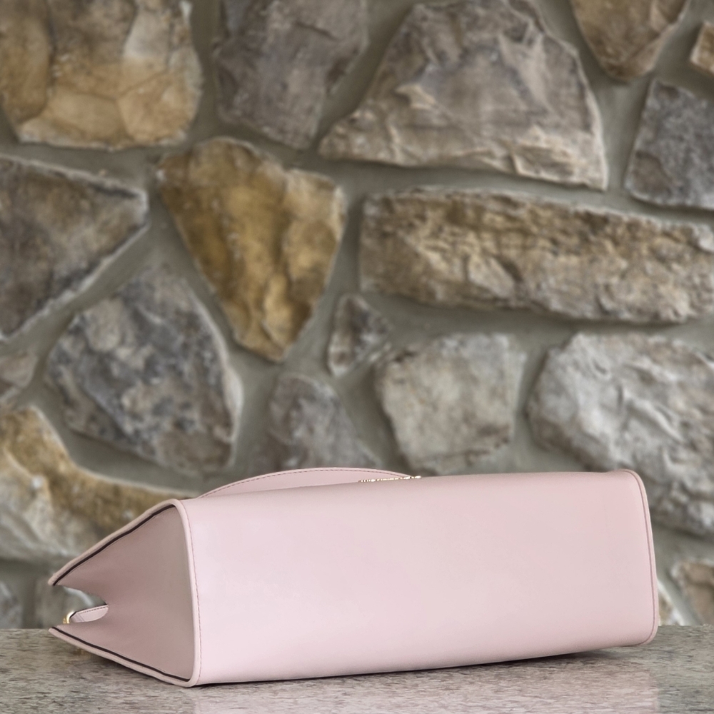 Michael Kors Serena Large Pink Shoulder Bag - Picture 4 of 9